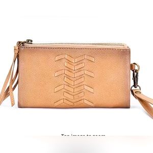 Frye Beige Leather Meadow Clutch Double Zip Wallet Wristlet.